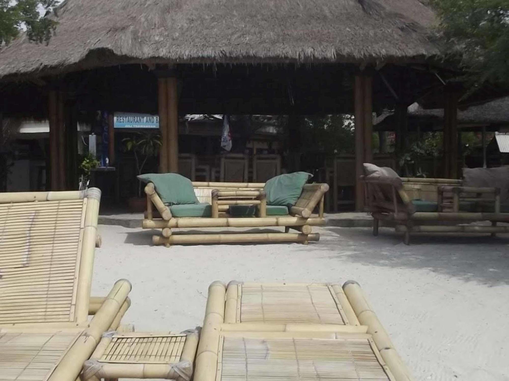 Coral Beach II Guest House Gili Trawangan Exterior photo